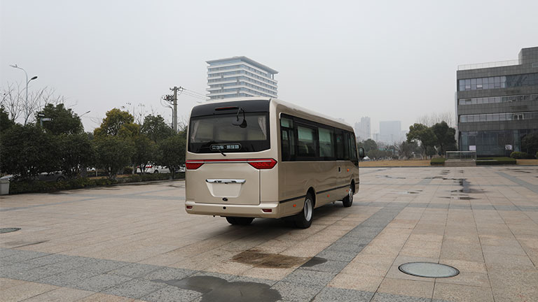 luxury bus manufacturer