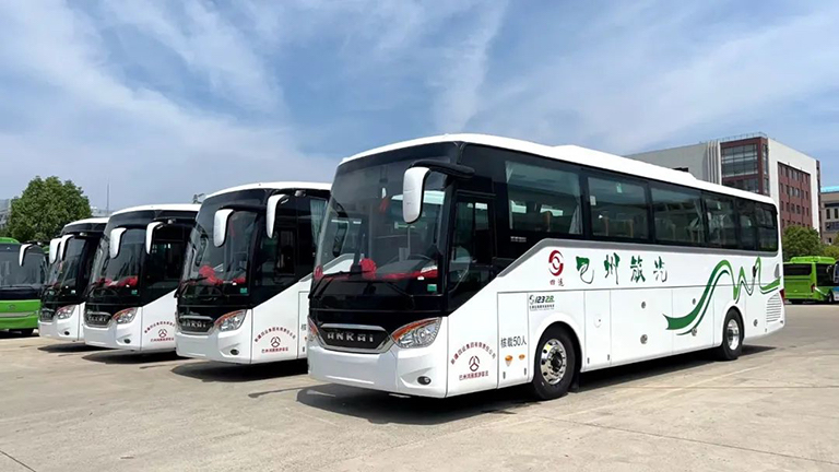 luxury coach luxury coach