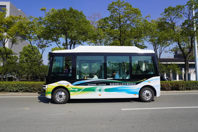 autonomous driving city bus
