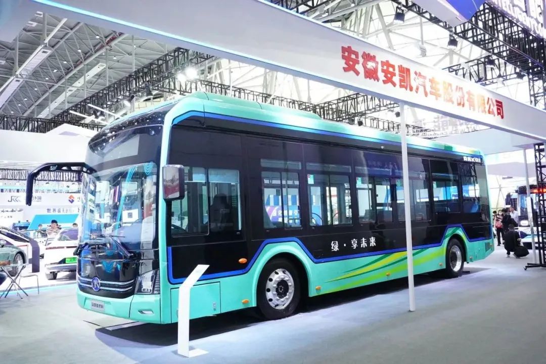 Hydrogen Fuel Cell Buses