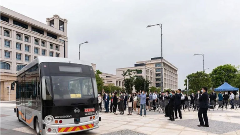 Macau's first self-driving bus landed at the University of Macau, which brand?