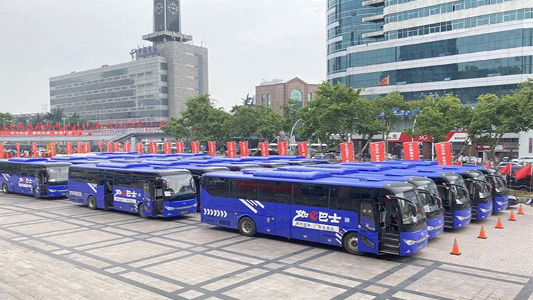 Green escort! Ankai pure electric bus takes the lead in the transportation of Anhui Province Commendation Conference!
